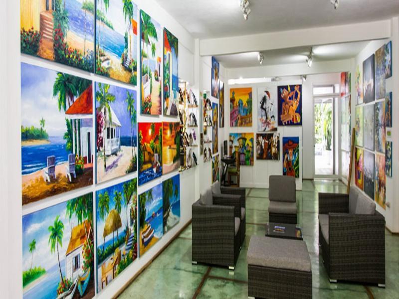 Plaza Yara Hotel